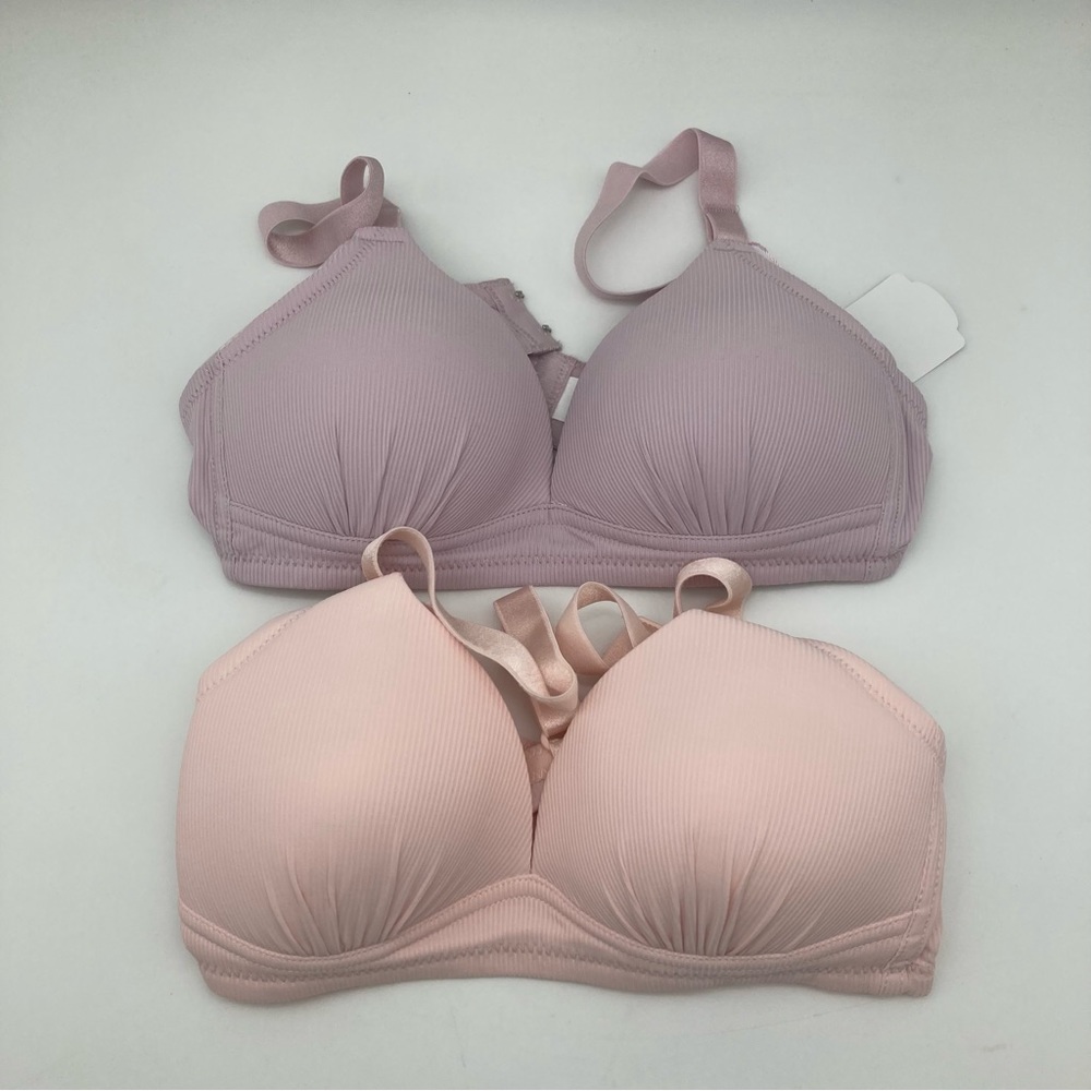 2 pack big girls wireless bras 34A pink and lavender